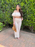 Spring Escape Linen Set